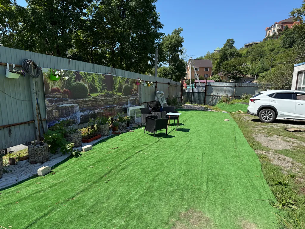 Дом в красивом районе