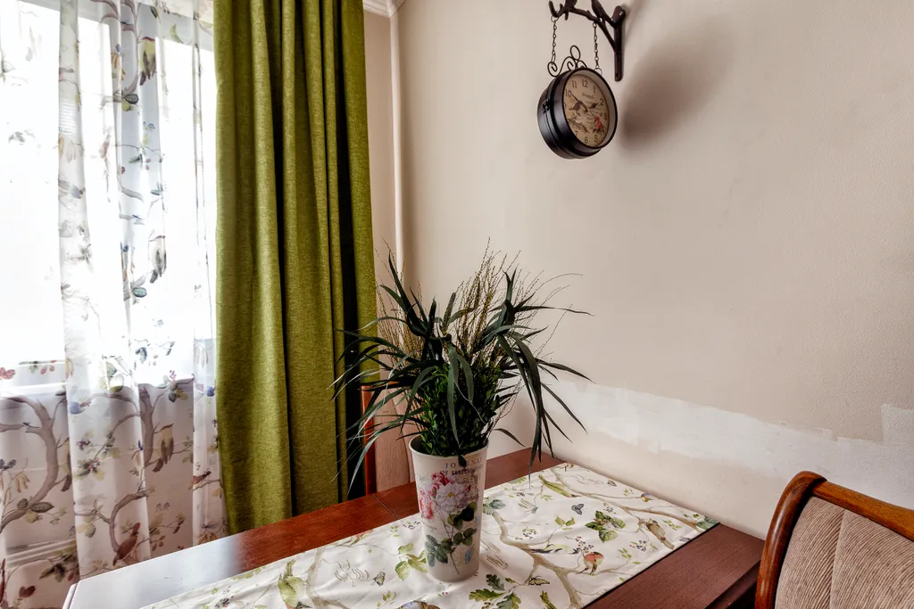 Шикарный вид на горы в самом центре города