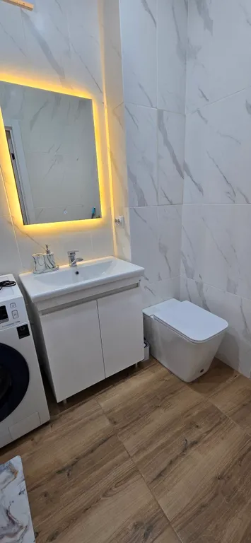 Уютная 1-к. квартира, 34 м², 8/9 эт.дома, в центре города