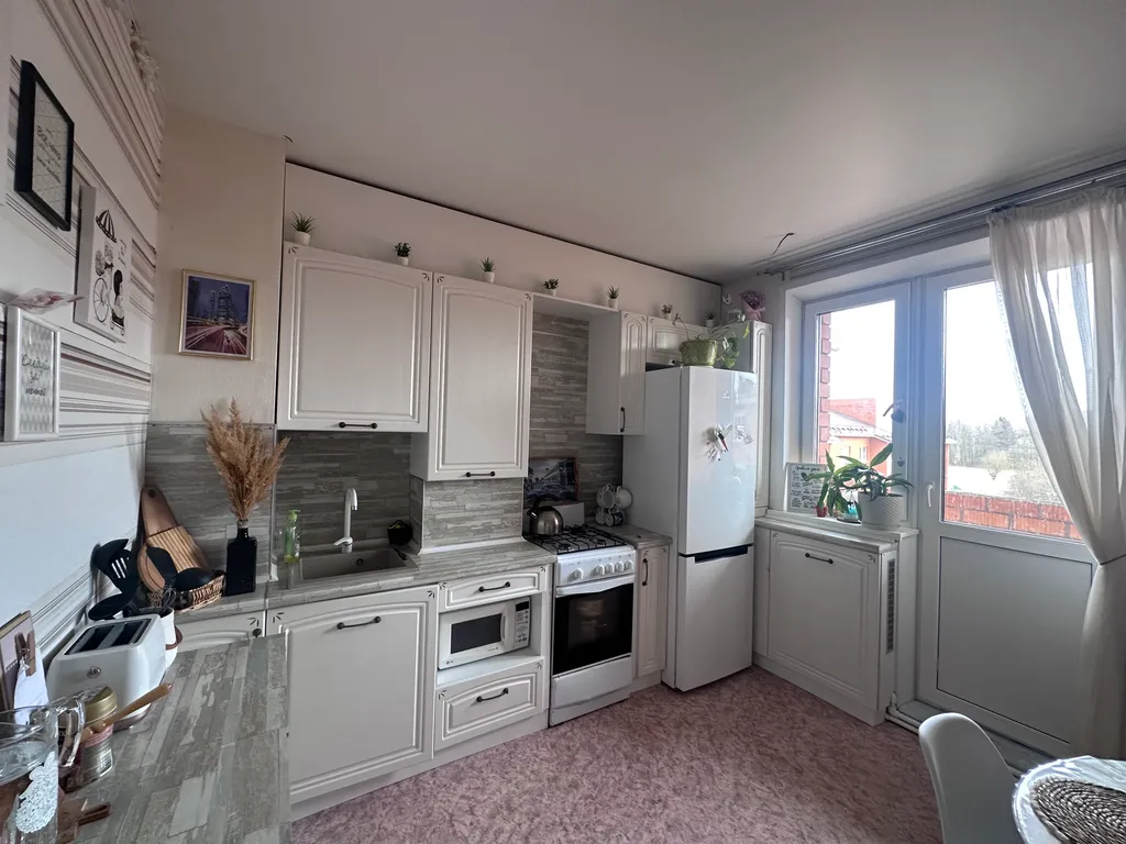 Светлая уютная квартира с светлым ремонтом