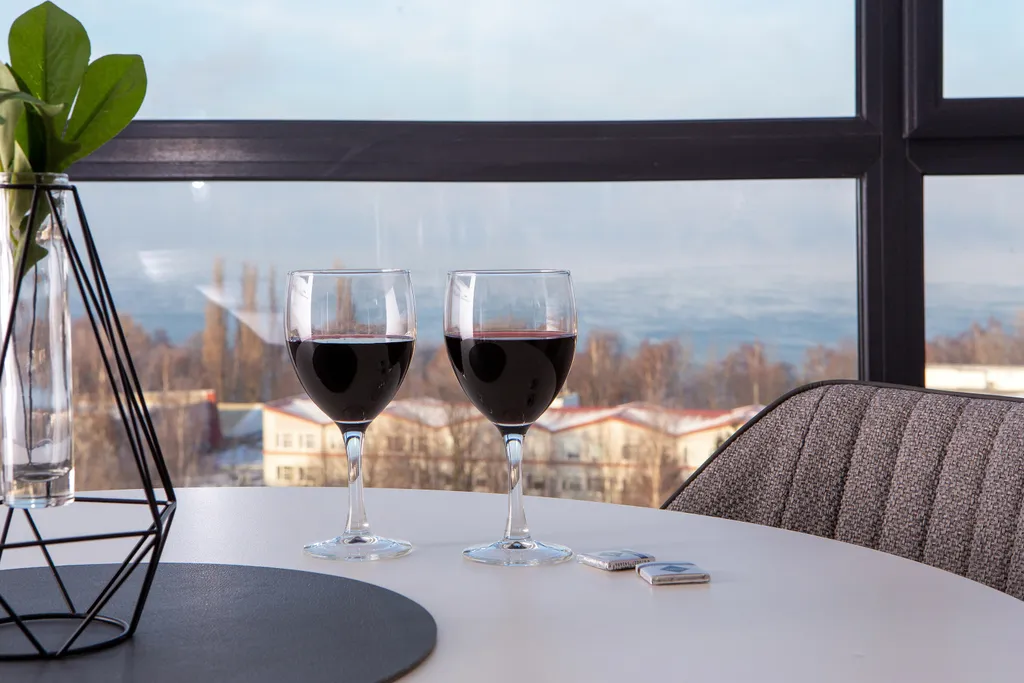 Апартаменты 4Кайф Kristall Apart с видом на море