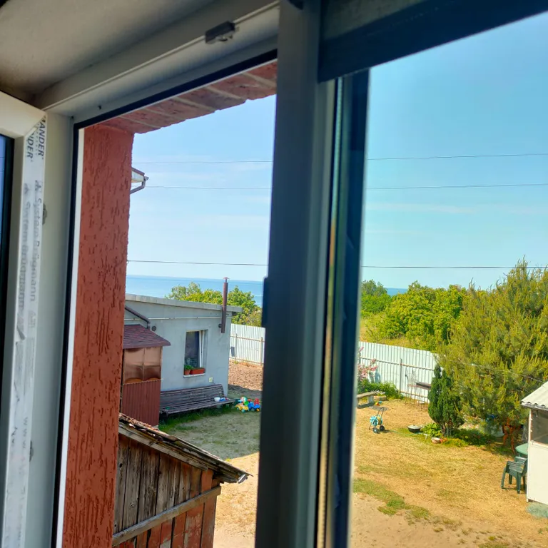 Таунхаус на 2 квартиры около моря