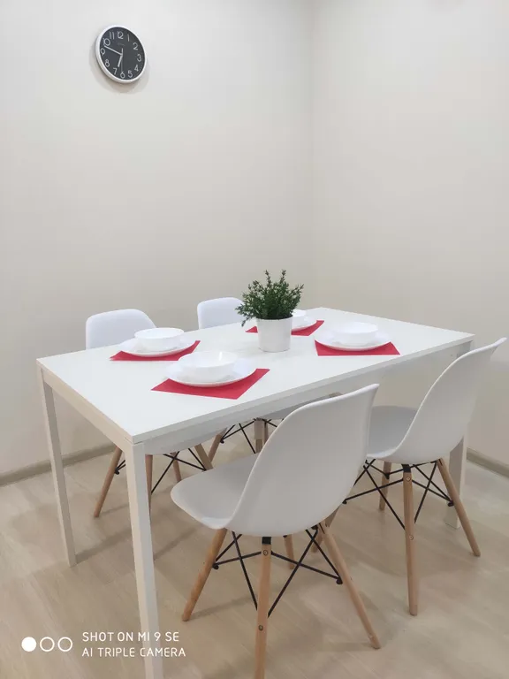 Лайнер с видом на Залив