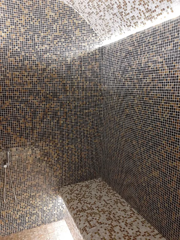 Дом на берегу реки Волги