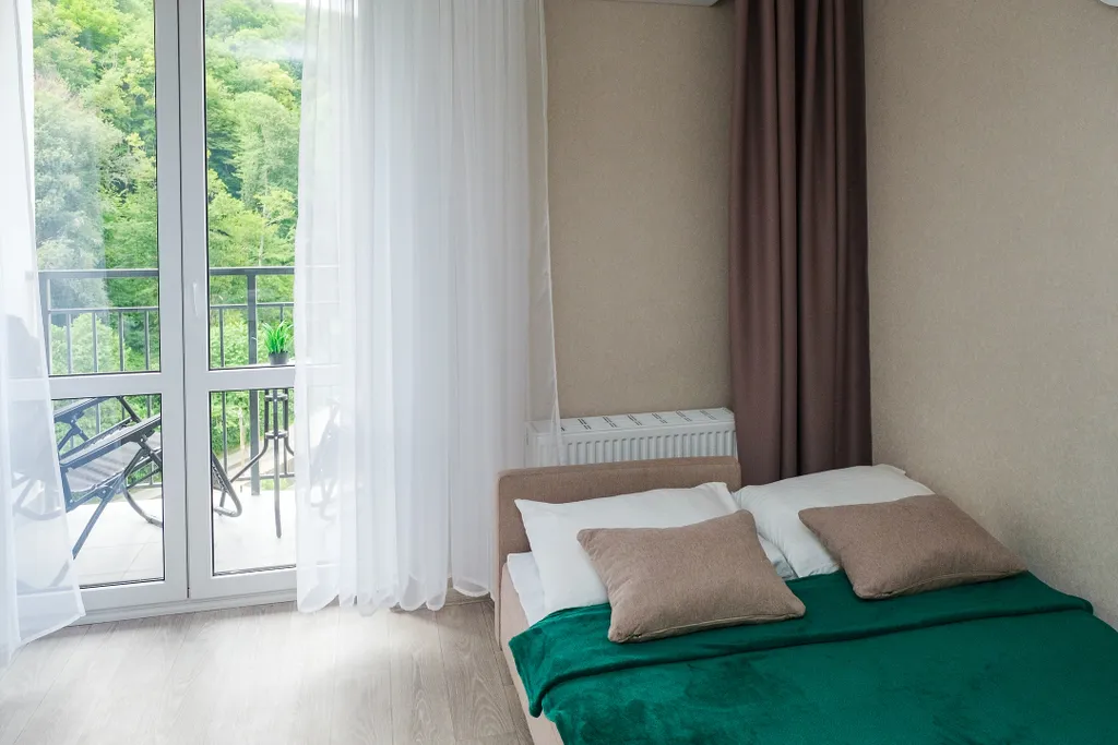 Квартира Уютная просторная студия для двоих или с ребёнком — аренда посуточно в Кудепста