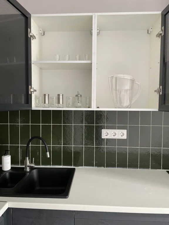 Новый дом, новая набережная, вид на Волгу центр академия