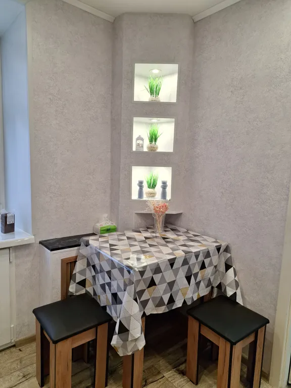 Уютная квартира со свежим ремонтом — аренда посуточно в Кировск