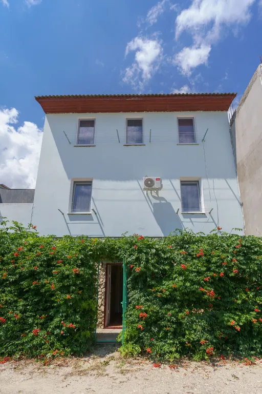 Апартаменты для семьи, 4 спальных места, кухня, санузел разд. внутри