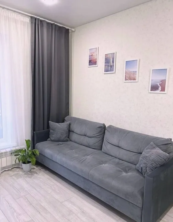 Новая квартира евродвушка территориально расположена в Пскове