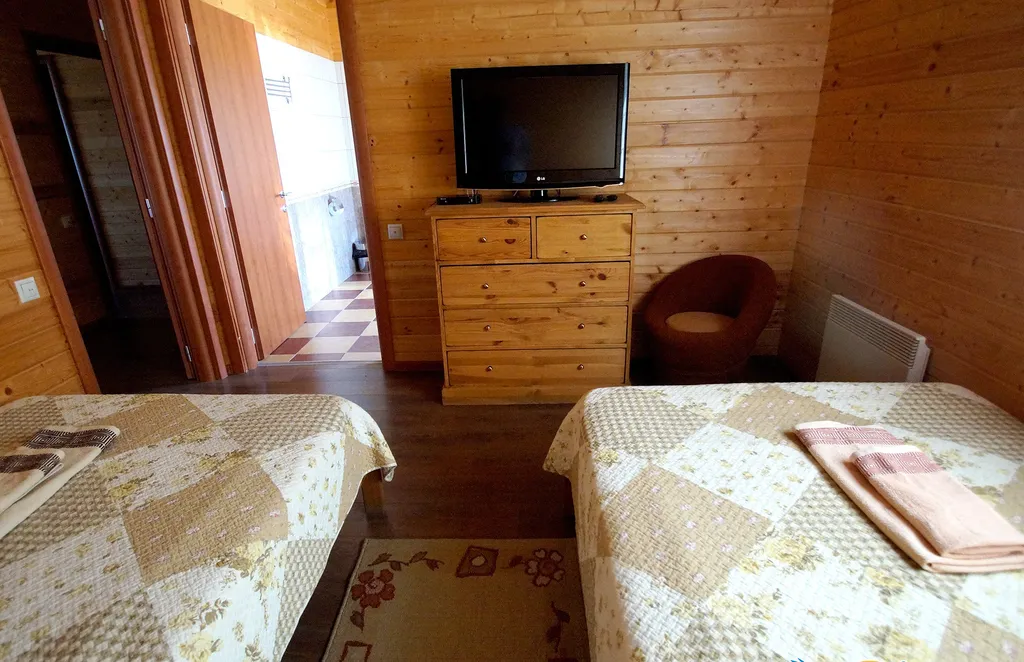 Коттедж на 6 человек