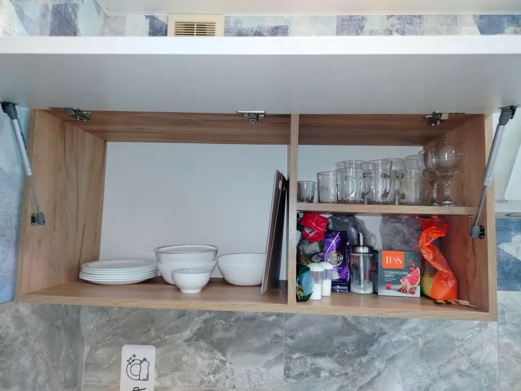 Уютная квартира в самом центре на набережной с видом на парк победы