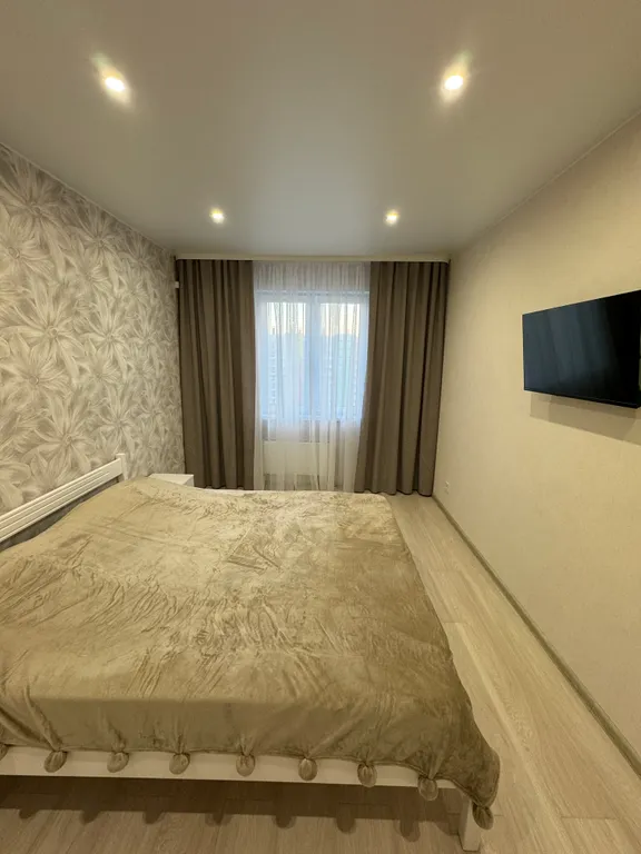 Уютная квартира в тихом районе Заозерного.Современный стиль и комфорт — аренда посуточно в Курган