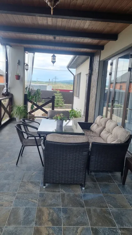 Новый дом с финской сауной, террасой и видом на гору Змейка