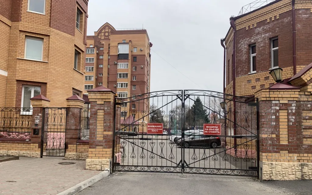 Просторная, после ремонта, квартира на Набережной, в центре города