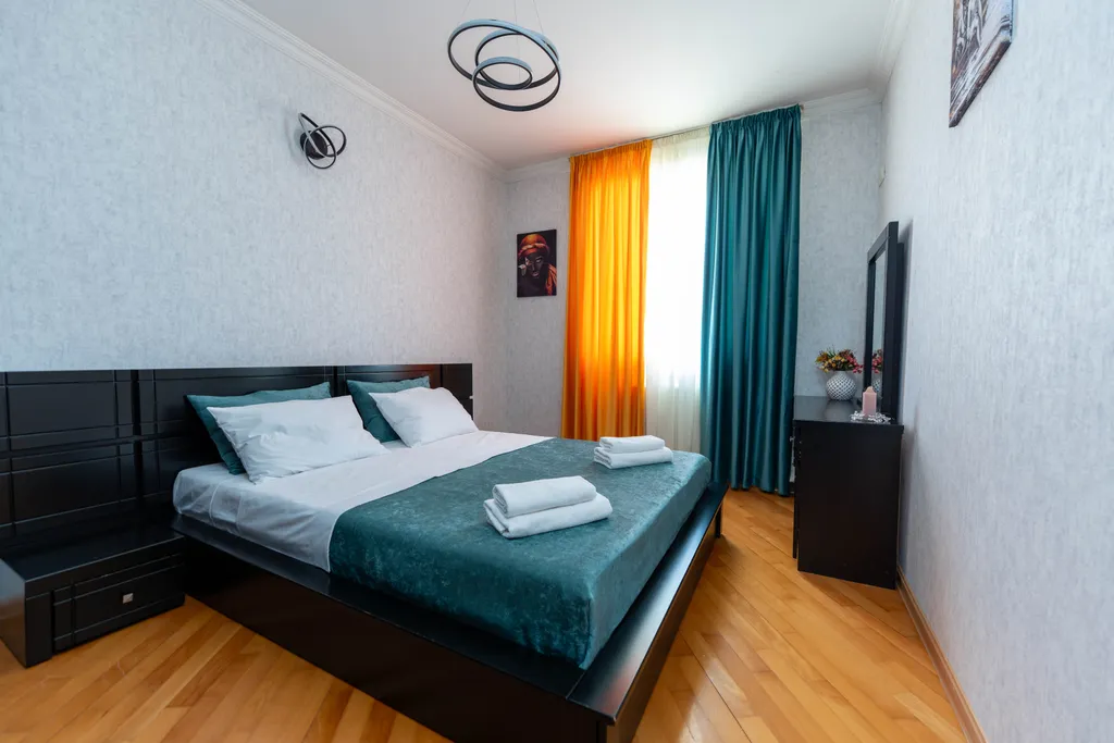 Квартира Two bedroom, newly renovated apartment — аренда посуточно в Тбилиси