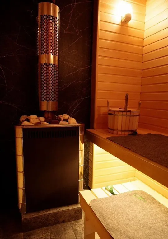 Дом А-фрейм с камином и баней с видом на лес