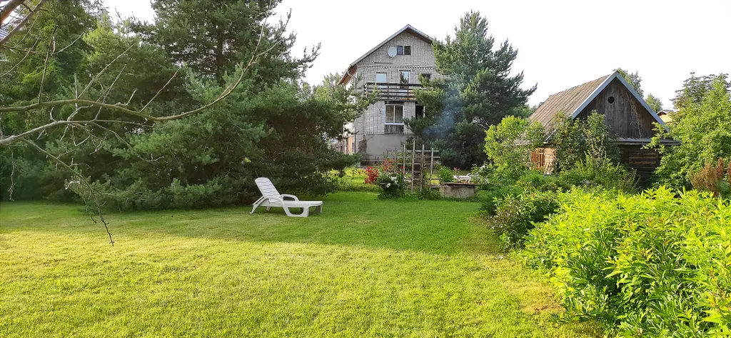 Дом с камином и садом! Две минуты до пляжа!