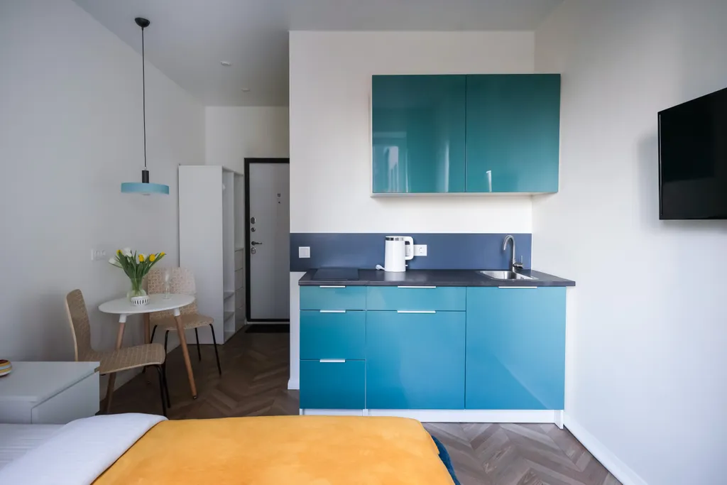 Квартира Квартира Стильная студия Бирюзовая в центре — Калининград