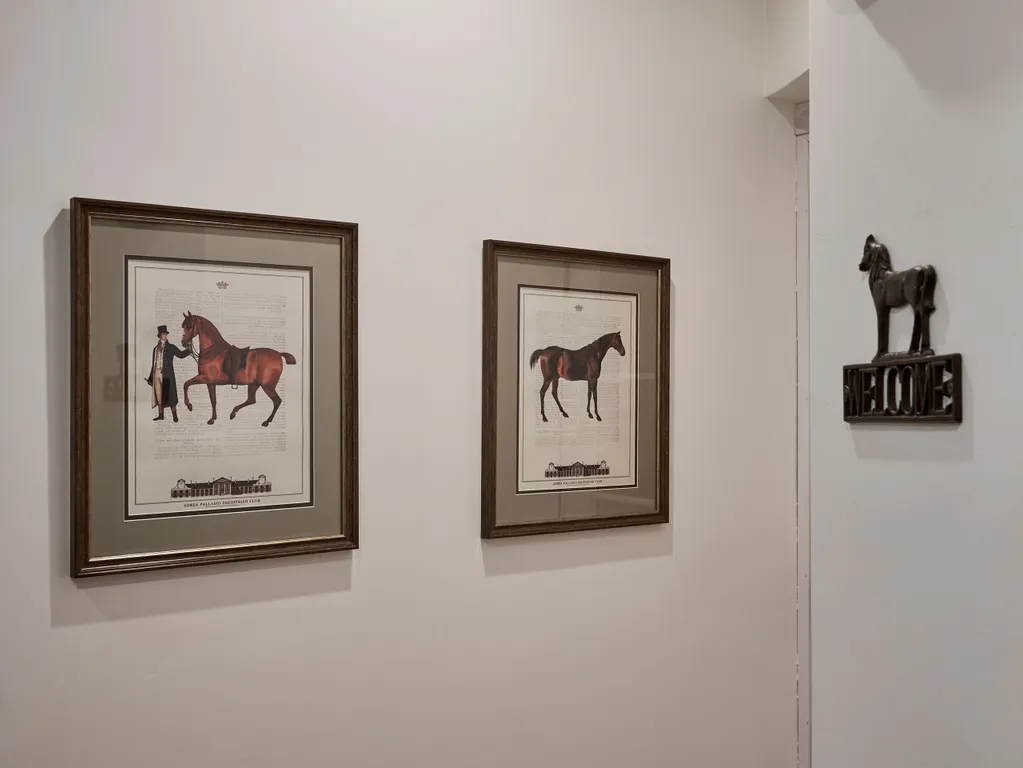 Апартаменты Кареты и Лошади с тремя спальнями рядом с Эрмитажем