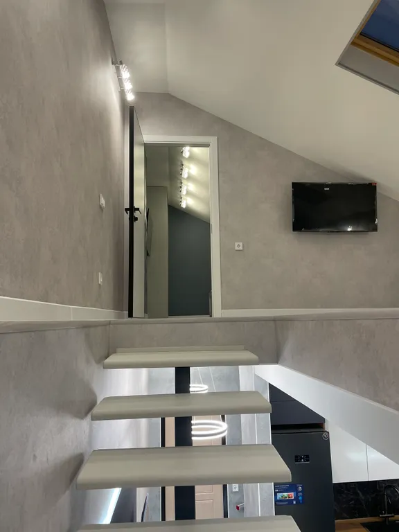 Двухуровневая квартира в самом центре