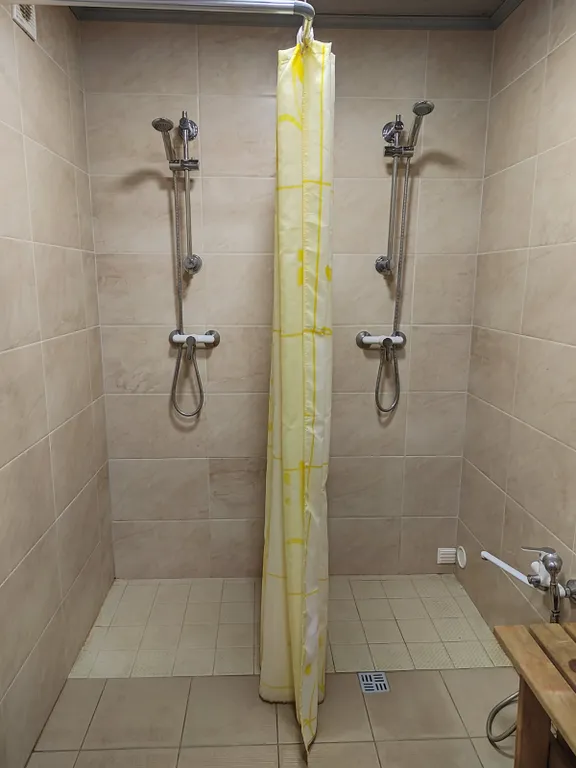 Апартаменты с баней и детской площадкой в пригороде Бреста