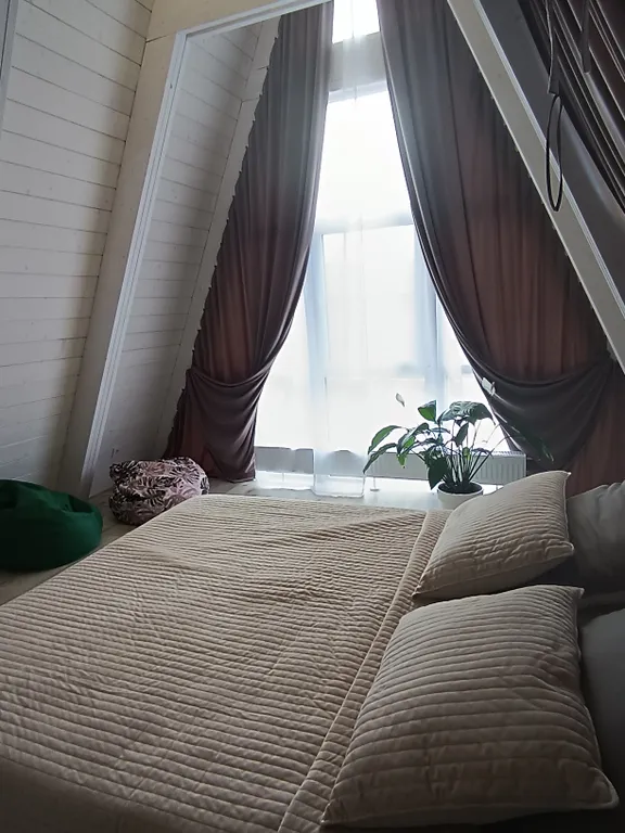 Дом с бассейном