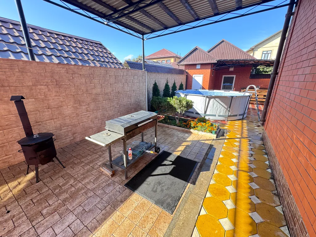 Дом на берегу моря