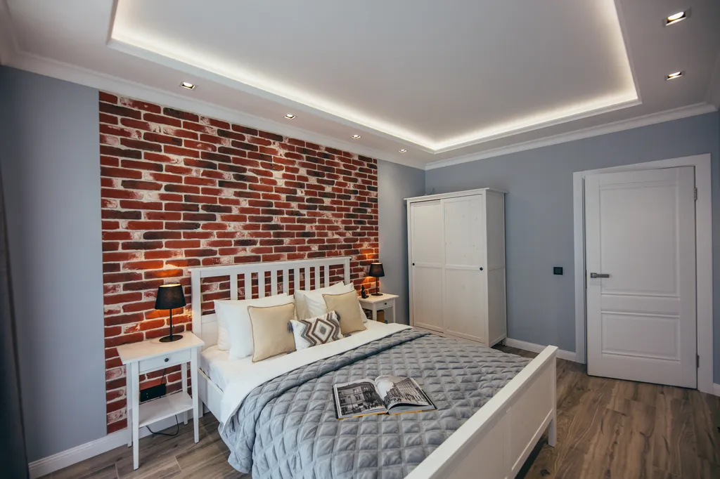 4-комнатная квартира в 100 метрах от моря