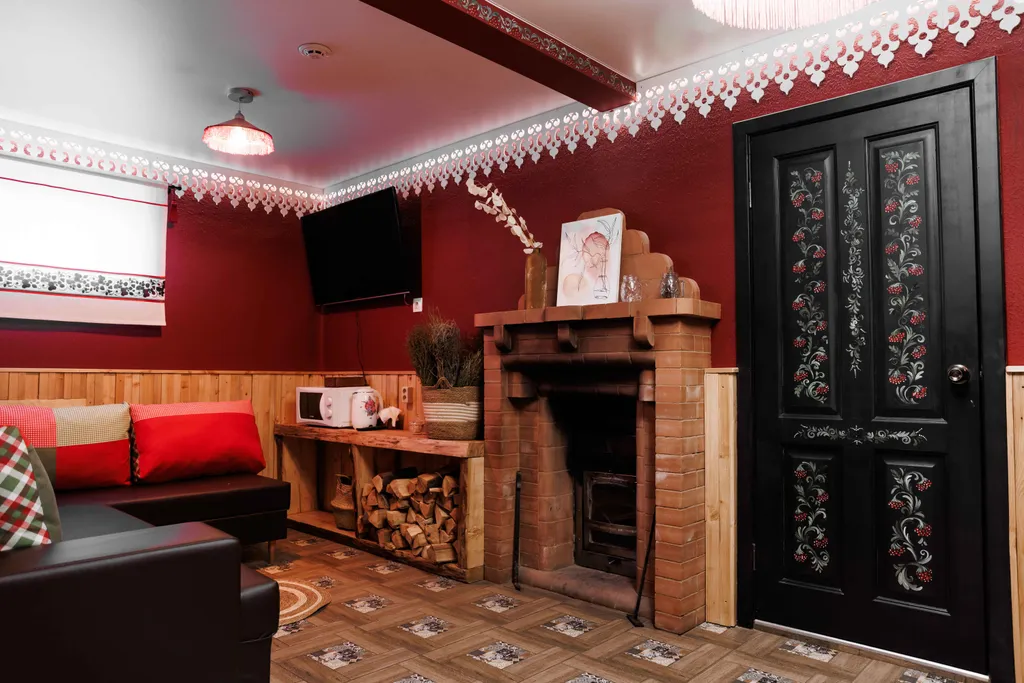 Коттедж с баней на дровах и купелью