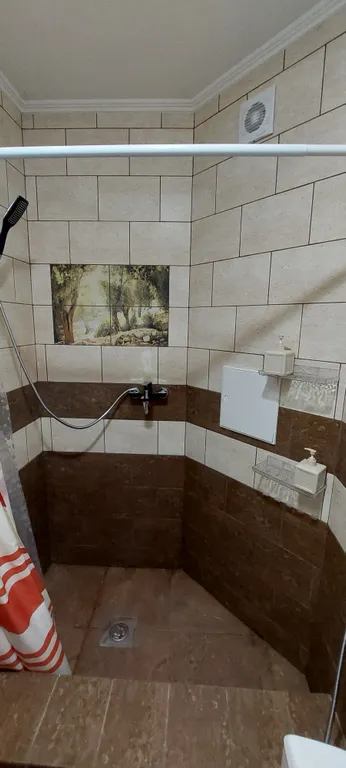 Уютная квартира в центре со своим двориком мангалом и автостоянкой