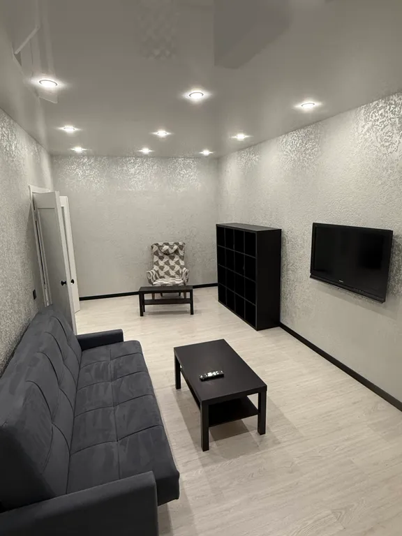 Квартира 3-комнатная Квартира — Кировск