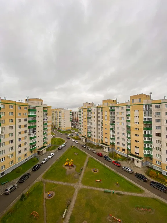 Квартира с ярким настроением у реки
