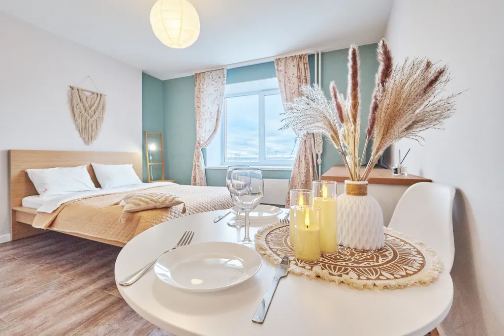 Светлая студия у НИИ Онкологии и Лагерного сада