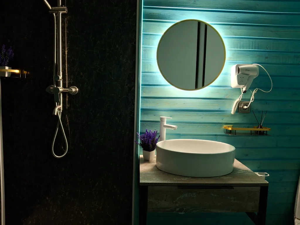 Большой четырёхместный люкс с выходом на бассейн 16