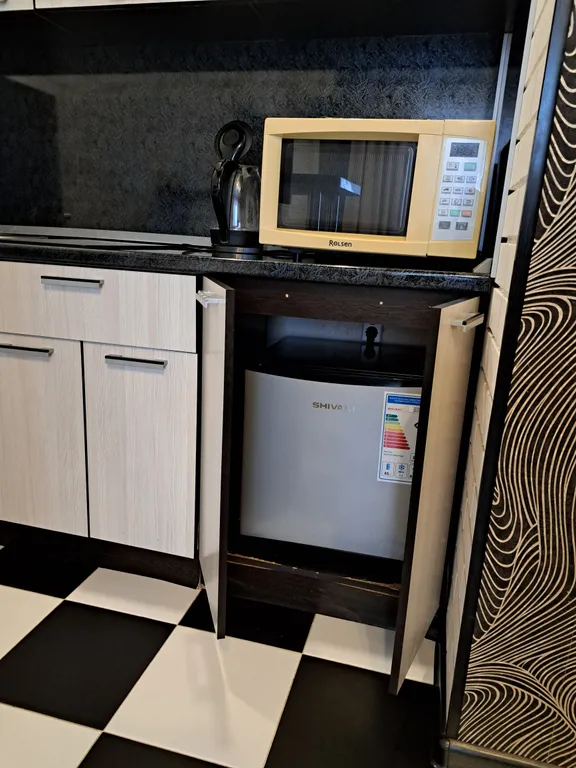 Студия с кондиционером на 14 этаже с видом на стадион