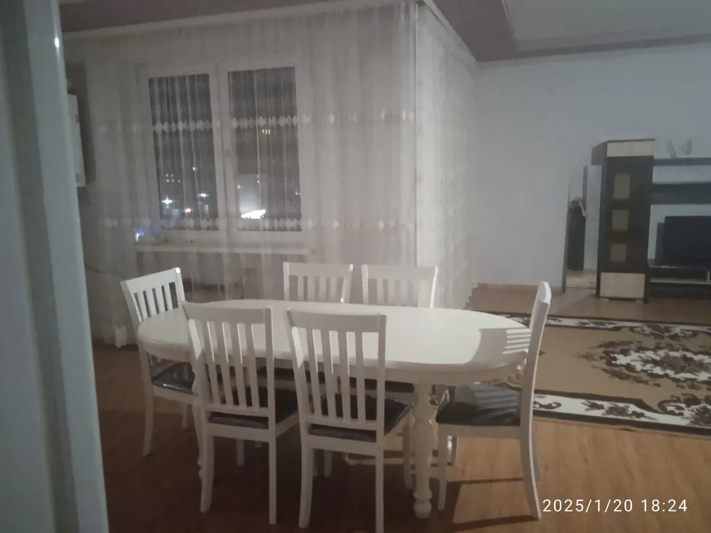 Просторная 3-х комнатная квартира — аренда посуточно в Владикавказ