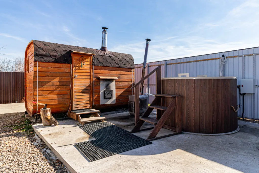 Уютный дом за городом