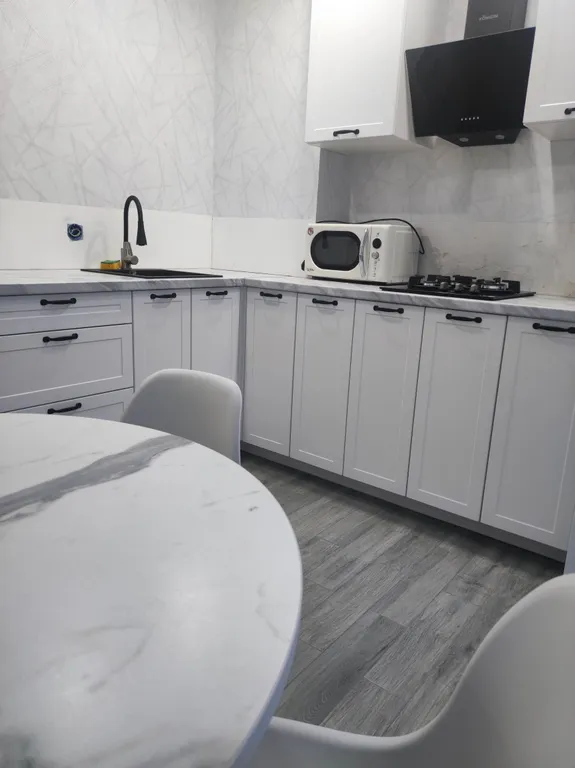 Квартира на Челюскинцев