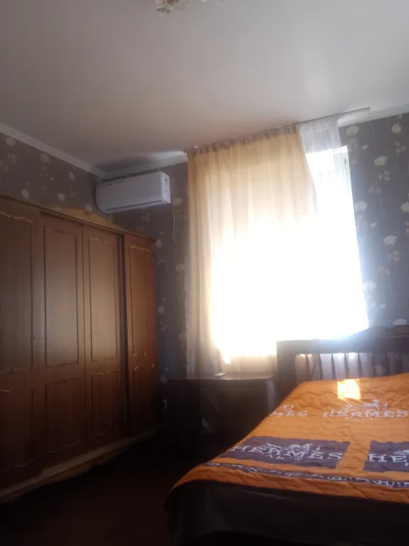 Уютная комната рядом с морем