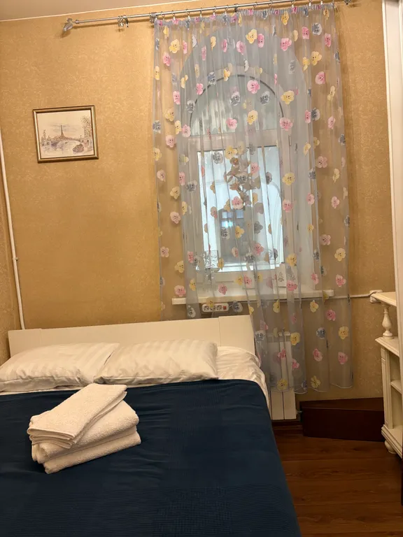 Квартира Квартира в доме-памятнике — Санкт-Петербург