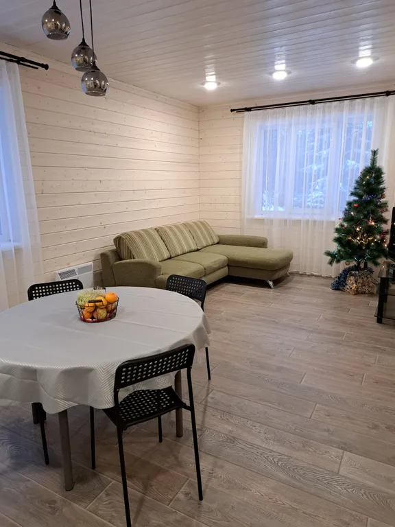 Коттедж Большой комфортный дом с 3 спальнями — Орехово