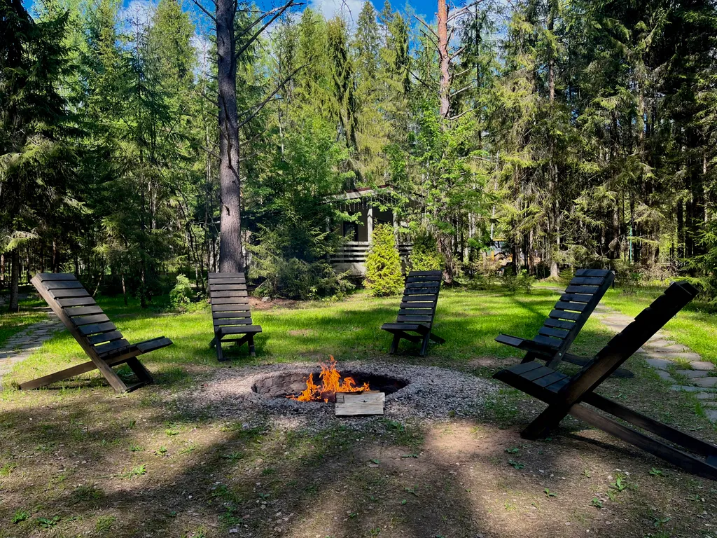 Коттедж Дизайнерский коттедж на берегу озера Волго на Селигере — Турбаза Чайка