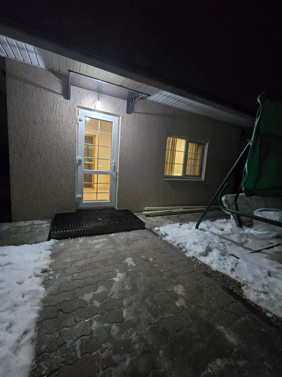 Коттедж с баней на дровах