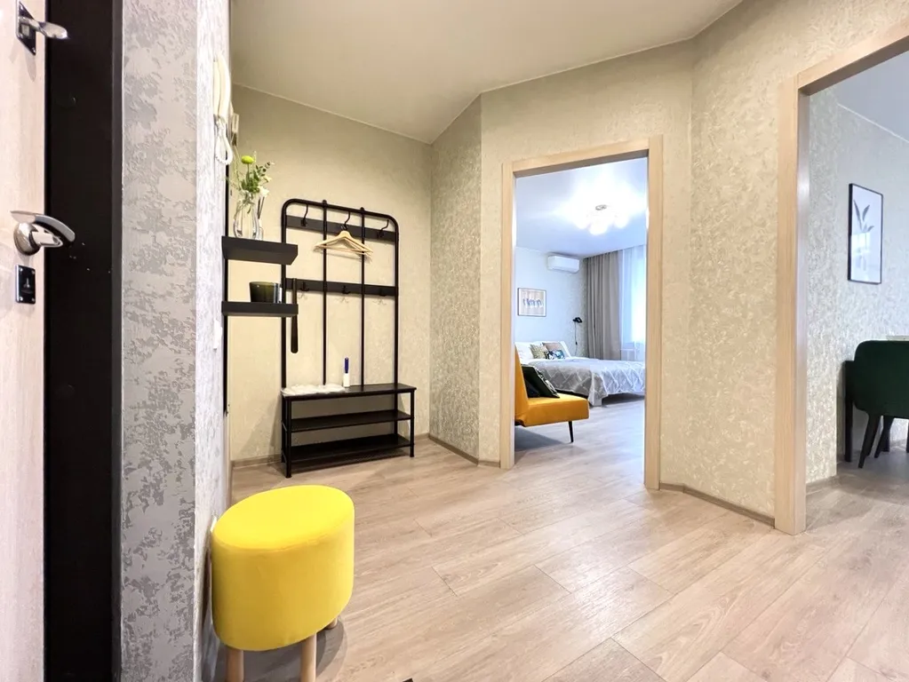 Квартира Квартира Sunny house 2шка студия с качелями на панорамной лоджии — Новосибирск