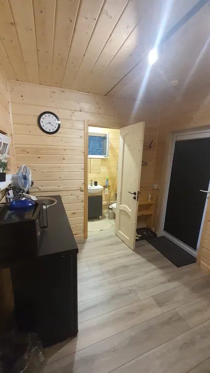 Коттедж Scandi black Уютный домик в сердце леса с панорамным окном — Березовский