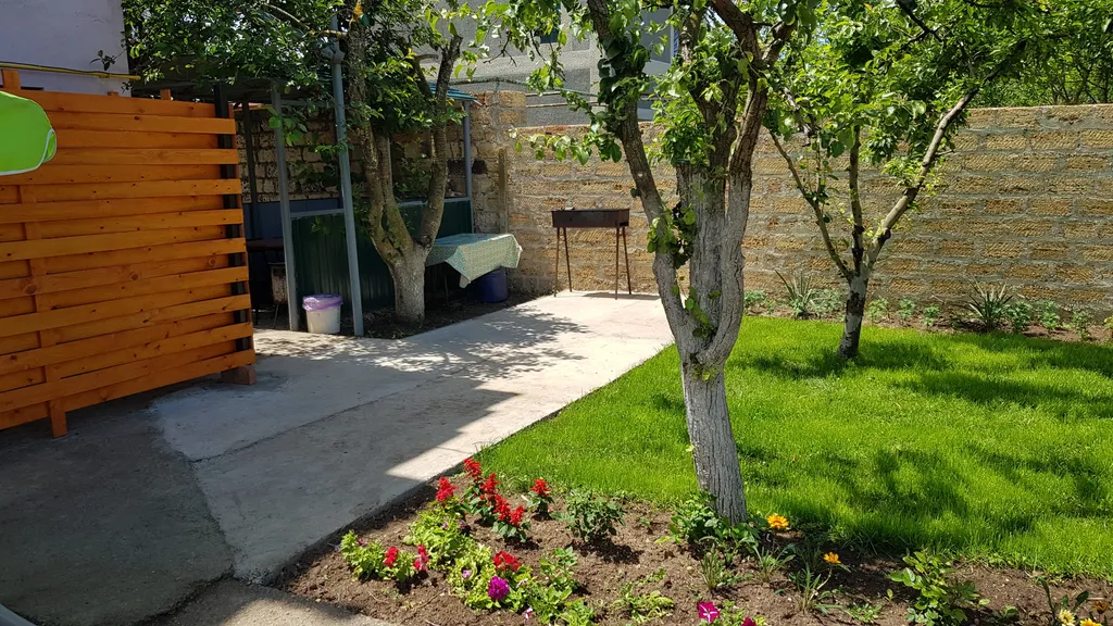 Дом под ключ у моря в пригороде Евпатории с отдельным двором