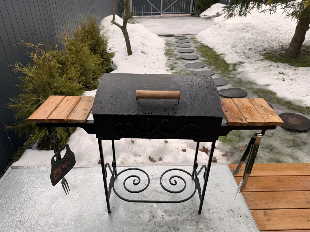 Sorochany Tree House