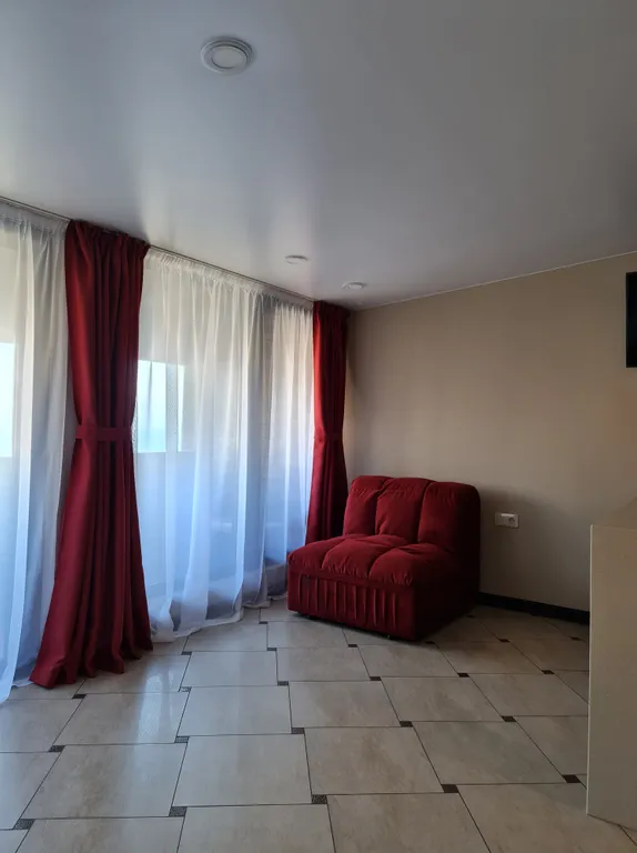 Люкс студия возле парка с видом на море