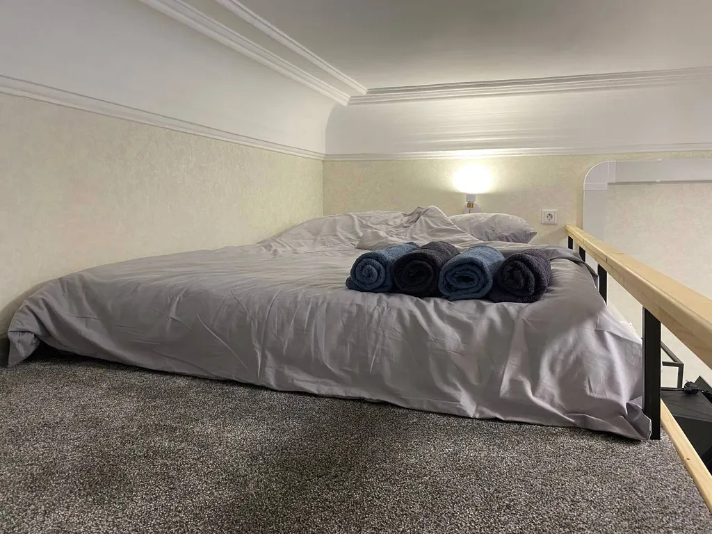 Двухуровневая квартира на набережной