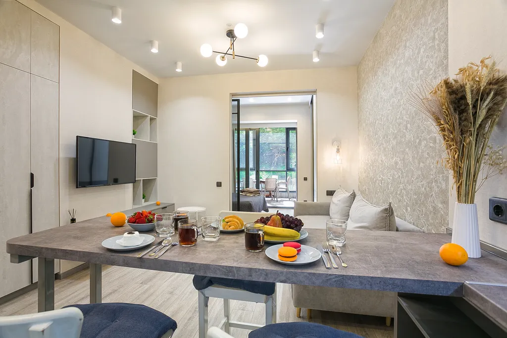 Современная квартира с террасой в приморском парке